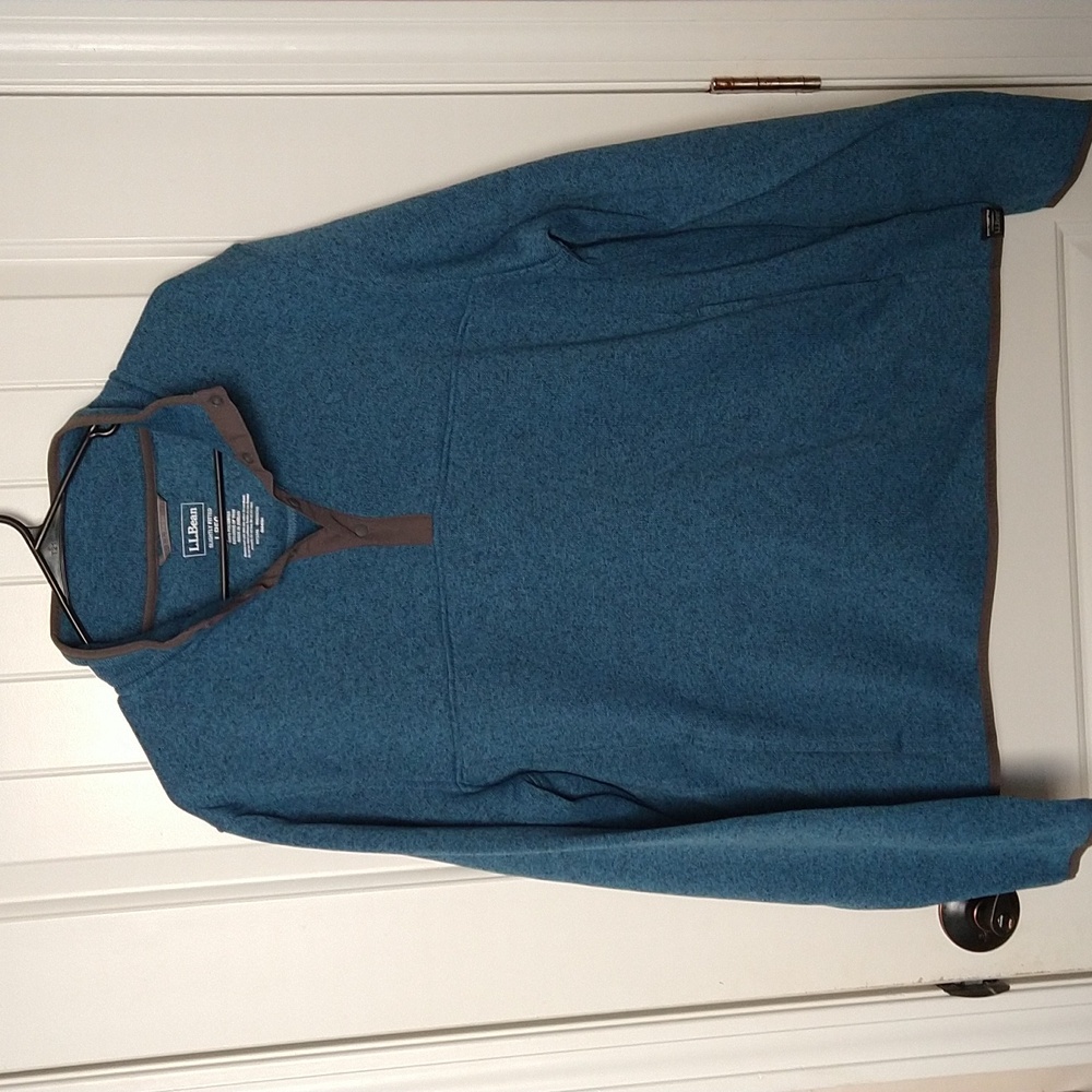 L.L. Bean Blue Sweatshirt/Fleece size Men's Large